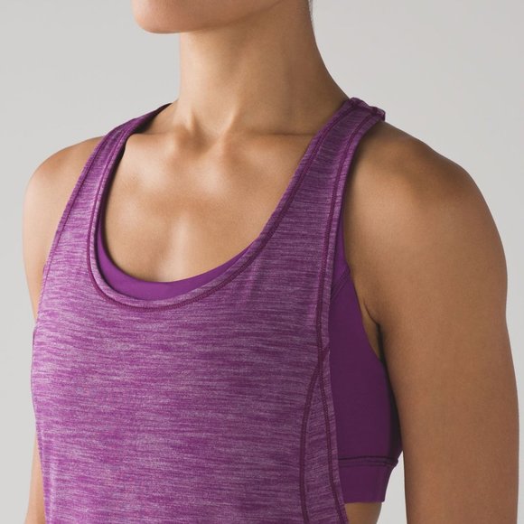Lululemon "On Track" tank top with built-in bra, Size 6 - Picture 2 of 7